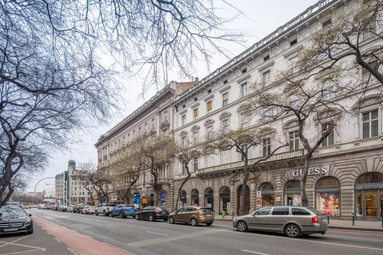 Budapest Marvelous Apartment In Andrassy Boulevard Eksteriør billede